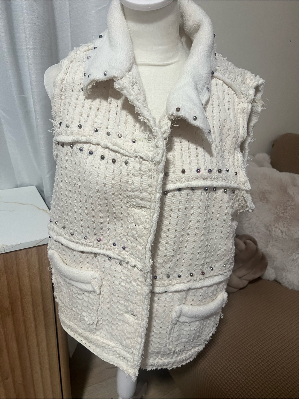 POL vest - Picture 2 of 5